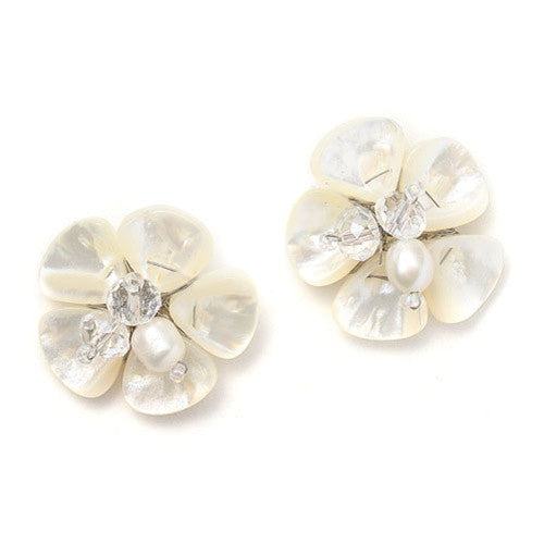 Freshwater Pearl Flower Stud Bridal Earrings 3135E