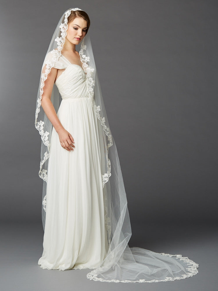 Single Layer Cathedral Mantilla Bridal Veil with Scalloped Lace Edge 4423V-I