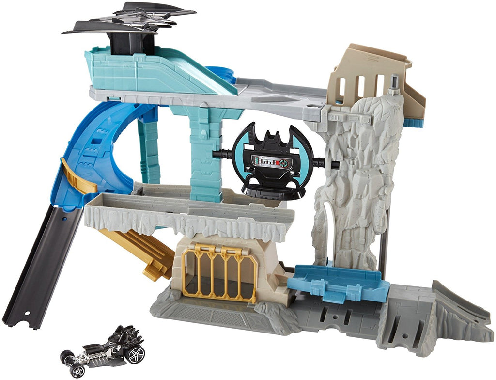 Mattel Hot Wheels® Bat Cave™ Play Set DXC79