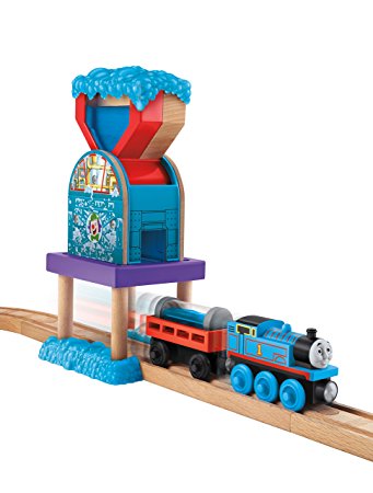 Fisher Price Thomas & Friends™ Wooden Railway Mr. Bubbles Cargo Loader CDK59